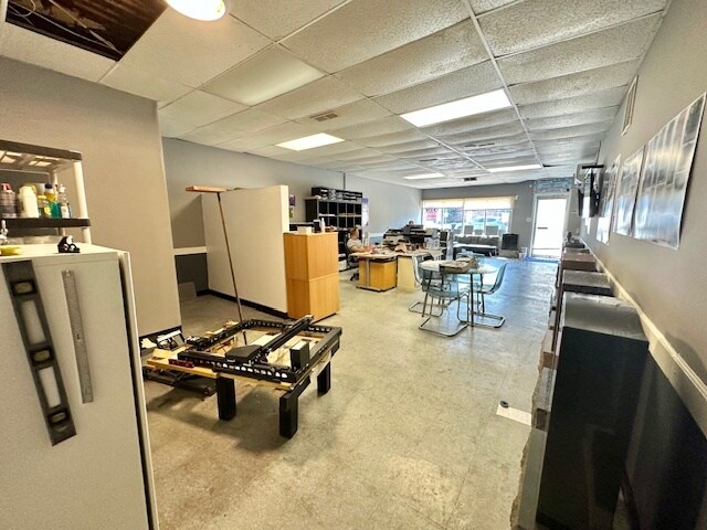 More Photos Of 718-724 N Wellwood Ave, Lindenhurst Storefront Retail Office For Sale