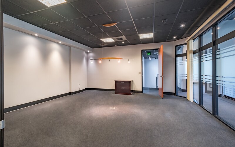 More Photos Of 8565 Double R Blvd, Reno Flex For Lease