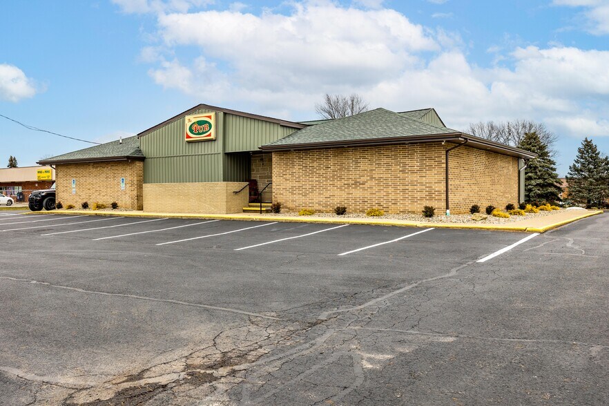 More Photos Of 8741 W Ridge Rd, Elyria General Retail For Sale