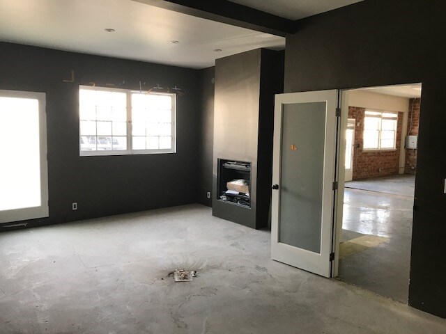 More Photos Of 236 S Robertson Blvd, Beverly Hills Restaurant For Lease