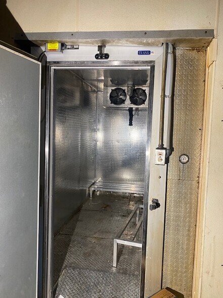 More Photos Of 10071 Broad River Rd, Irmo Unknown For Lease