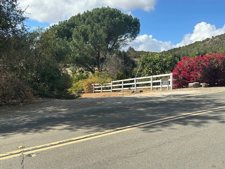 More Photos Of 44605 Via Vaquero, Temecula Land For Sale