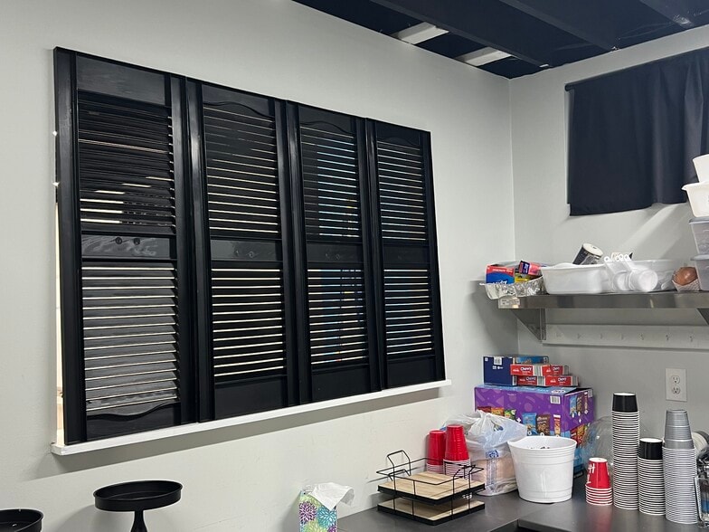 More Photos Of 18923 McCormick St, Detroit Religious Facility For Sale