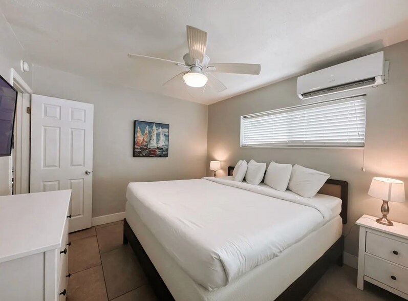 More Photos Of 3215 NE 7th St, Pompano Beach Apartments For Sale