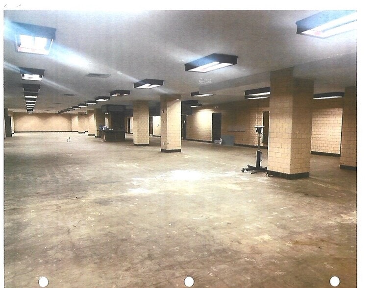 More Photos Of 11770 Berea Rd, Lakewood Office For Sale