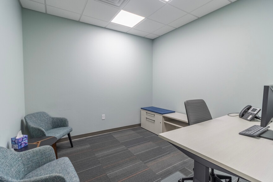 More Photos Of 2457 Wilcox Dr, Norman Office For Lease