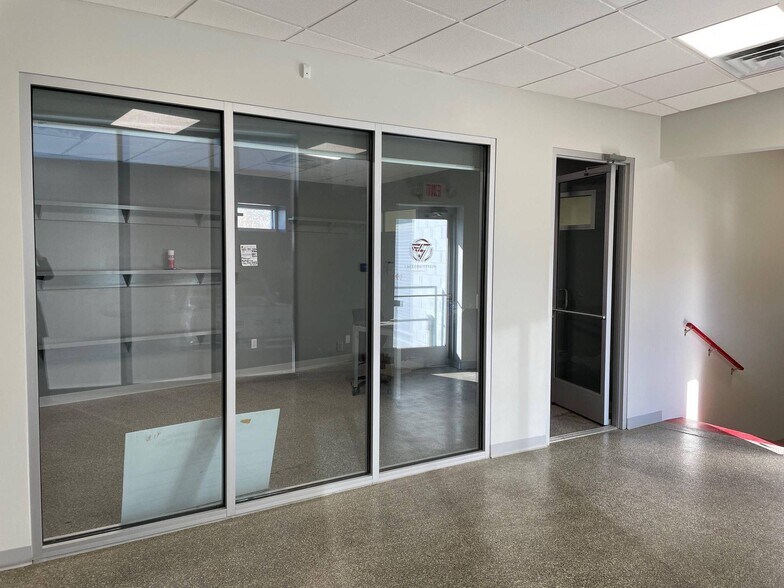 More Photos Of 1161 E Main St, Chattanooga Office For Sale