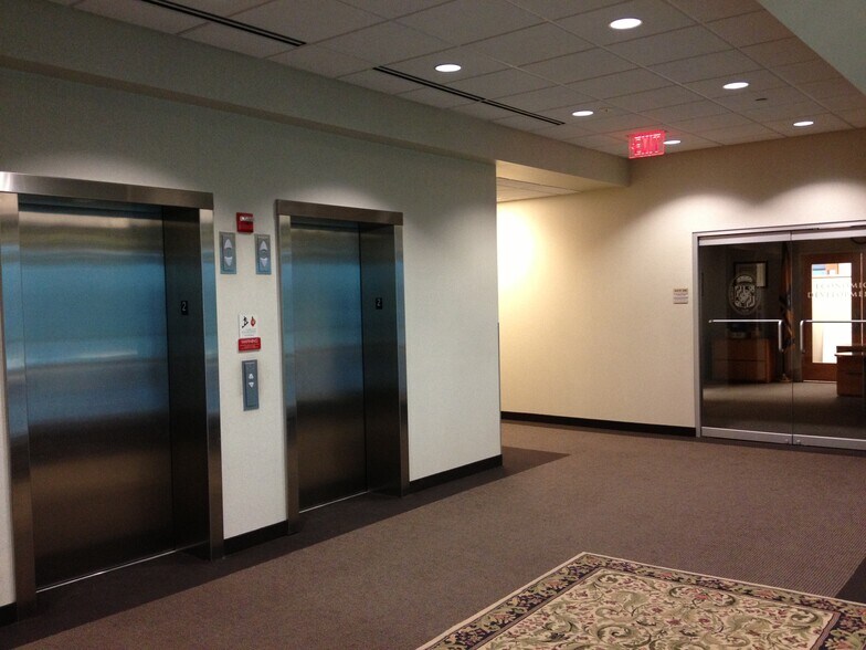 More Photos Of 10665 Stanhaven Pl, White Plains Office For Lease