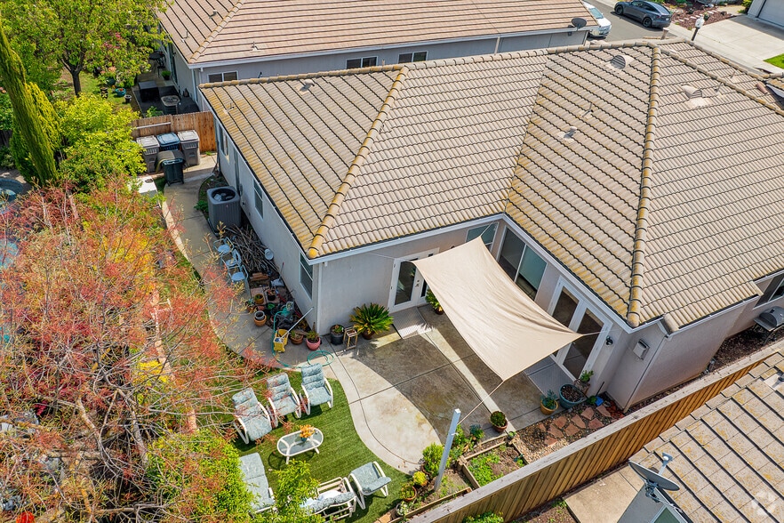 More Photos Of 5794 Spenlow Way, Sacramento Assisted Living For Sale