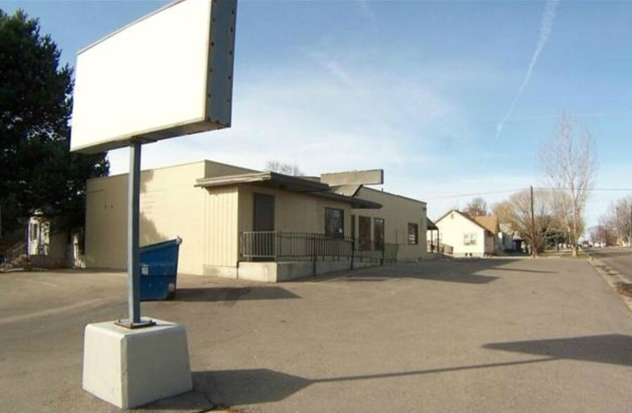 More Photos Of 1923 2nd St S, Nampa Storefront Retail Residential For Sale