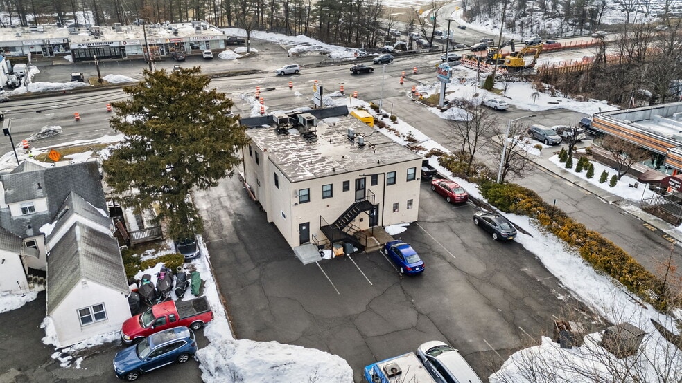 More Photos Of 131-135 Rt-304, Nanuet Freestanding For Sale