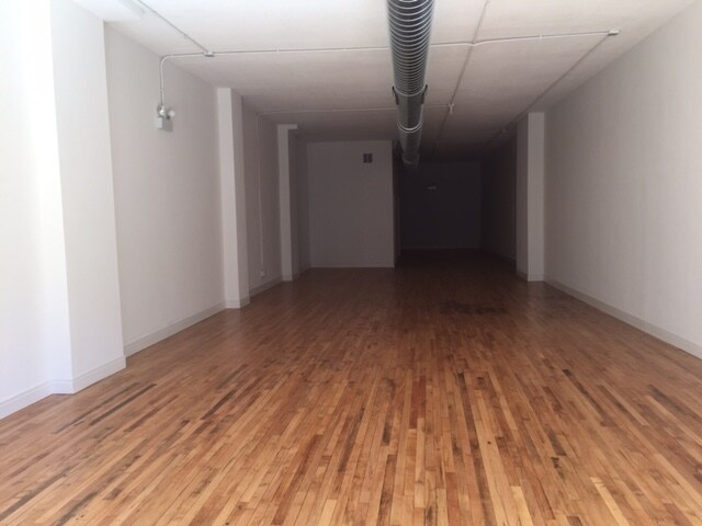 More Photos Of 2769-2787 N Milwaukee Ave, Chicago Coworking Space