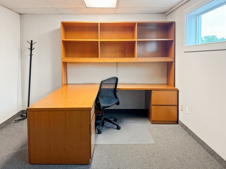 More Photos Of 222 Post Rd, Fairfield Coworking Space