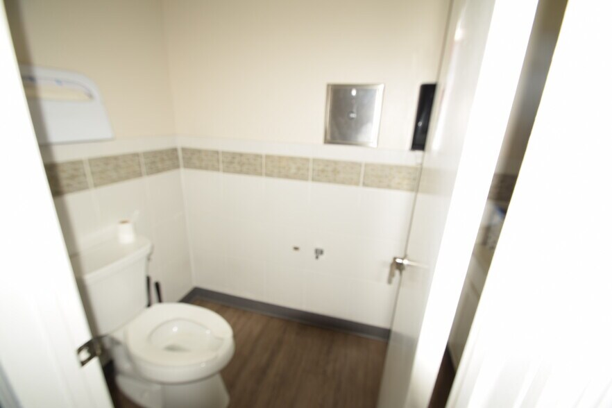 More Photos Of 3009 W Charleston Blvd, Las Vegas Medical For Lease