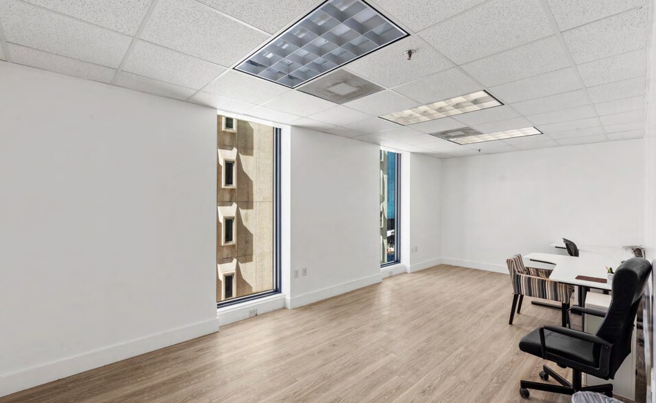 More Photos Of 66-68 W Flagler St, Miami Loft Creative Space For Sale