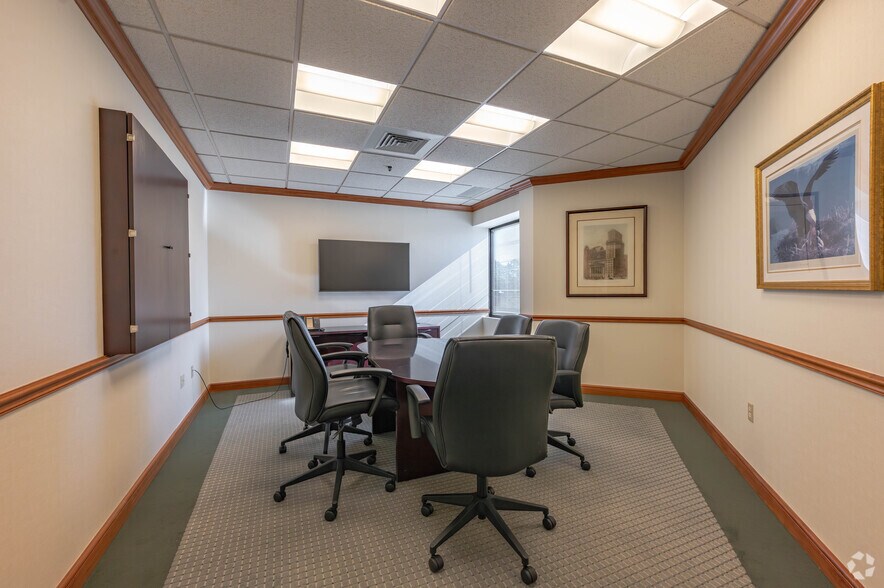 More Photos Of 99 Hawley Ln, Stratford Medical For Lease