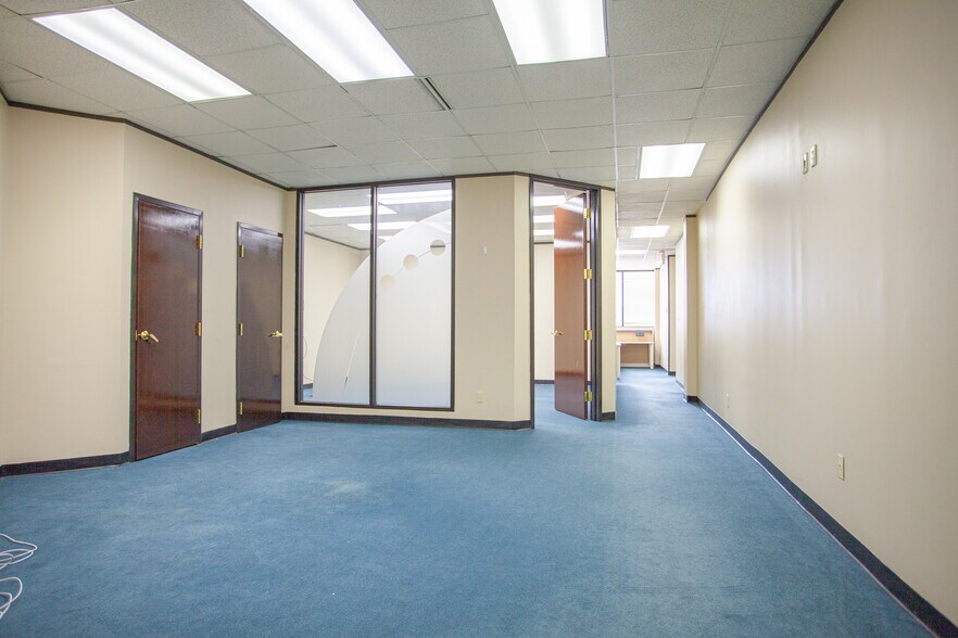 More Photos Of 1135 Kildaire Farm Rd, Cary Office For Lease
