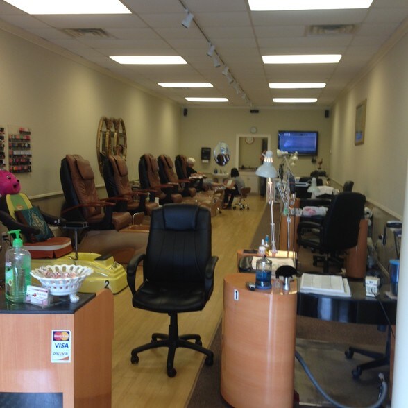 More Photos Of 3441 Malcolm Dr, Montgomery Storefront Retail Office For Sale