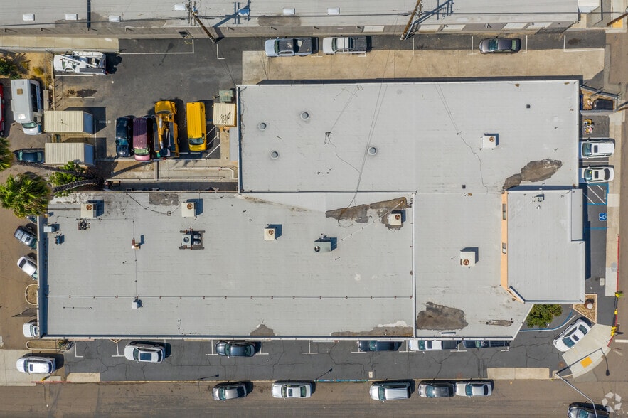 More Photos Of 6172-6196 University Ave, San Diego Unknown For Lease