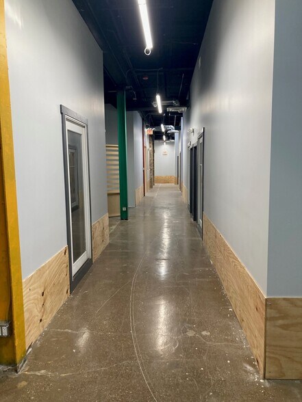 More Photos Of 1245 Hartrey Ave, Evanston Flex For Lease