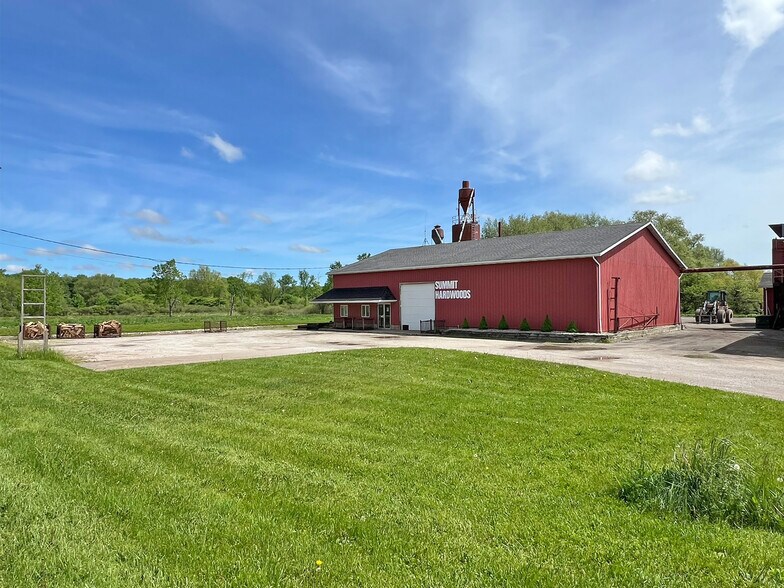 More Photos Of 9711 Perry Hwy, Waterford Industrial For Sale