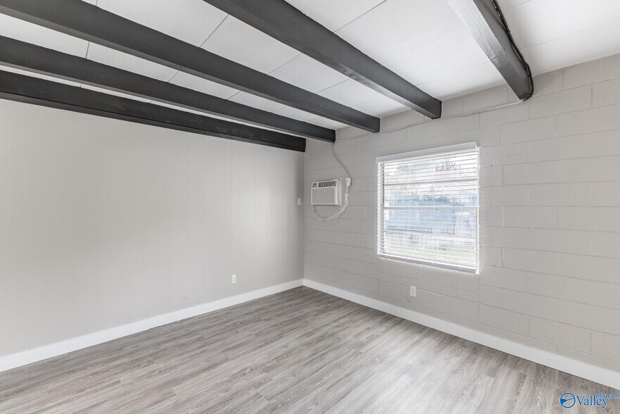 More Photos Of 3004 Clopton St, Huntsville Apartments For Sale