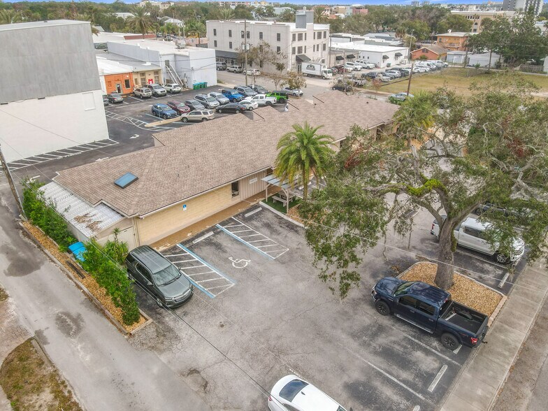 More Photos Of 405 Downing St, New Smyrna Beach Medical For Sale