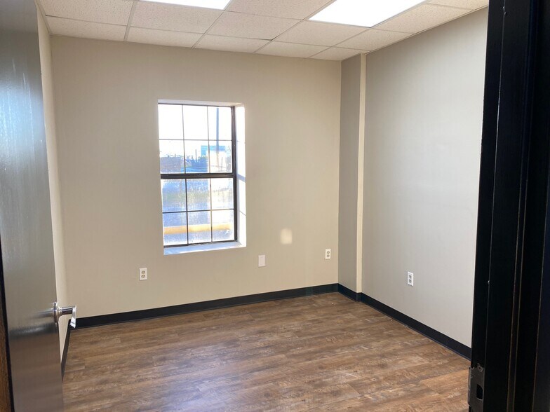 More Photos Of 2261 Denley Rd, Houma Warehouse For Sale