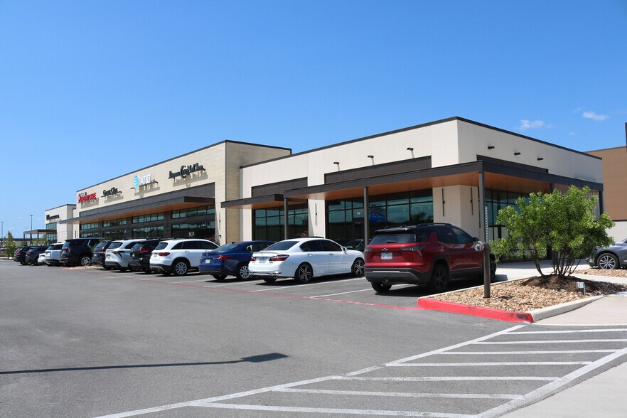 More Photos Of I-10 W & Balcones Creek Dr, Boerne Unknown For Lease