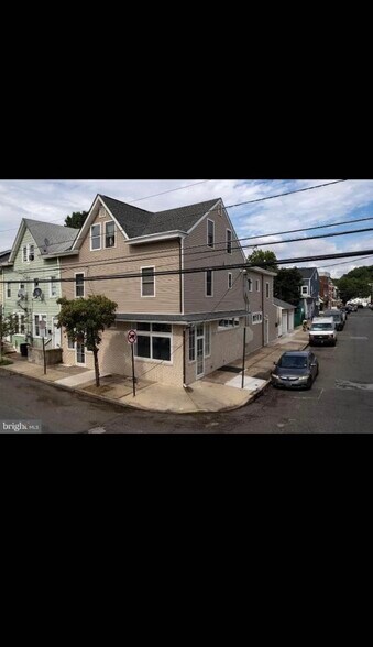 Primary Photo Of 80-82 Jersey St, Trenton Storefront Retail Residential For Lease