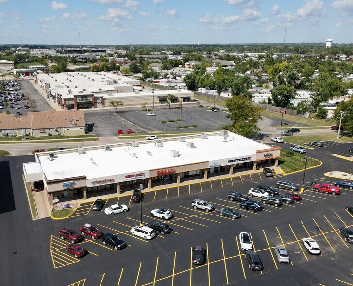 More Photos Of 1400 Twixt Town Rd, Marion Unknown For Lease