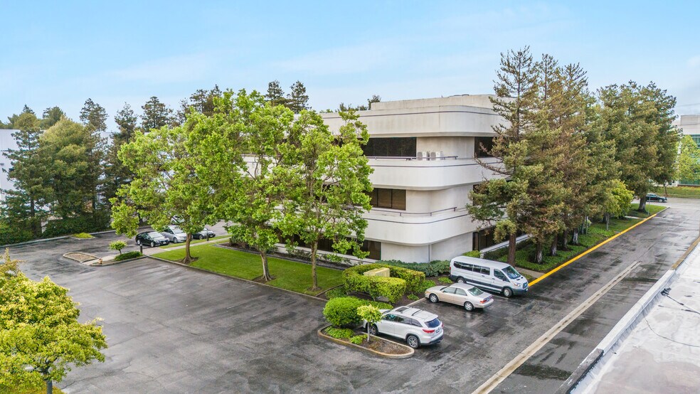 More Photos Of 3235 Kifer Rd, Santa Clara Office For Sale