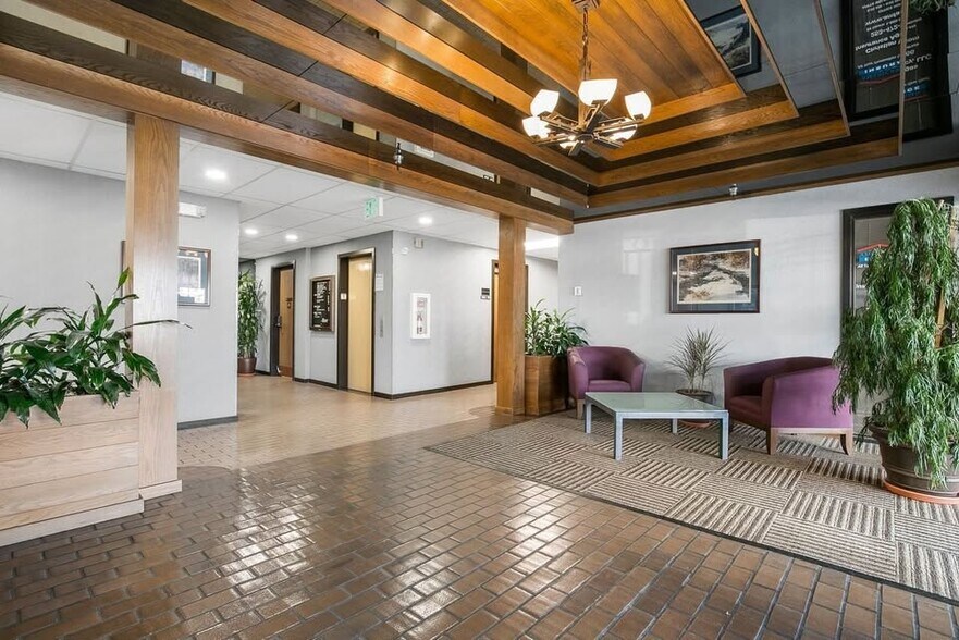 More Photos Of 10116 36th Avenue Ct SW, Lakewood Office For Lease