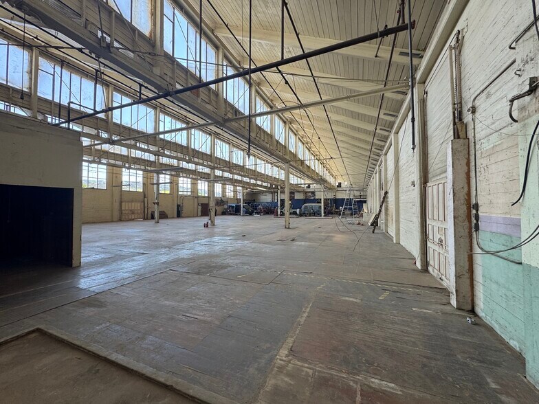 More Photos Of 341 A St, Fillmore Warehouse For Lease