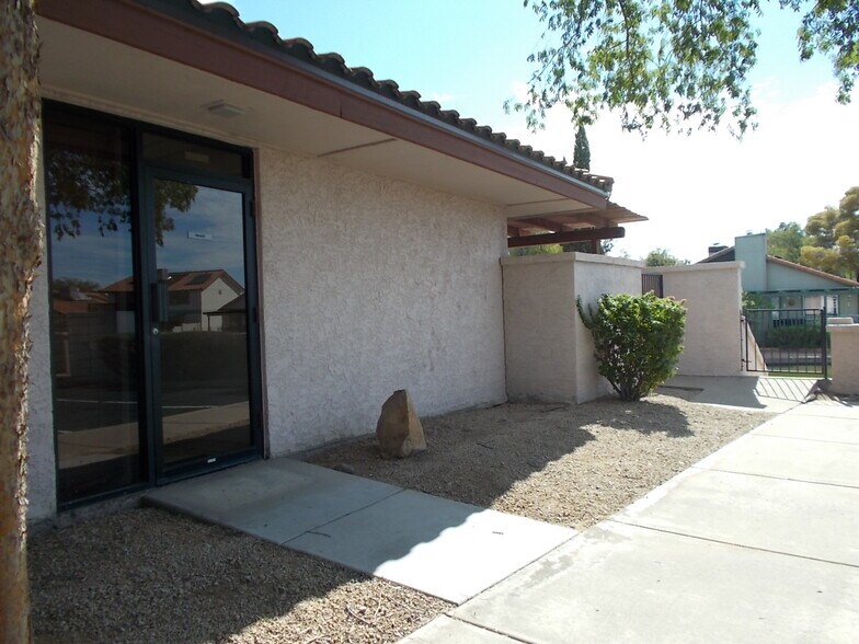 More Photos Of 2058 S Dobson Rd, Mesa Office For Lease