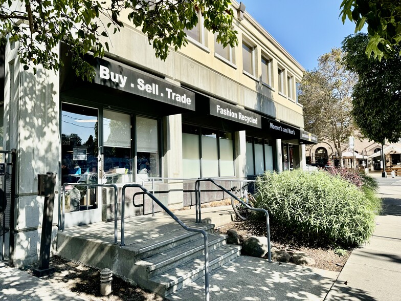 More Photos Of 5901 College Ave, Oakland Office For Lease