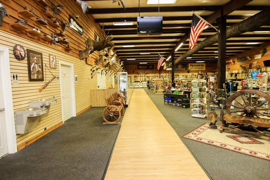 More Photos Of 115 Centura Dr, Goldsboro Freestanding For Sale