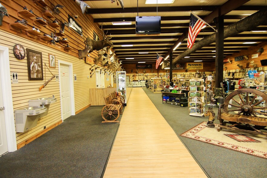 More Photos Of 115 Centura Dr, Goldsboro Freestanding For Lease