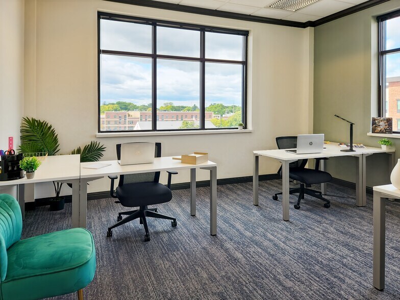 More Photos Of 444 Reid St, De Pere Coworking Space