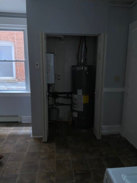More Photos Of 57 Whiting St, New Britain Apartments For Sale
