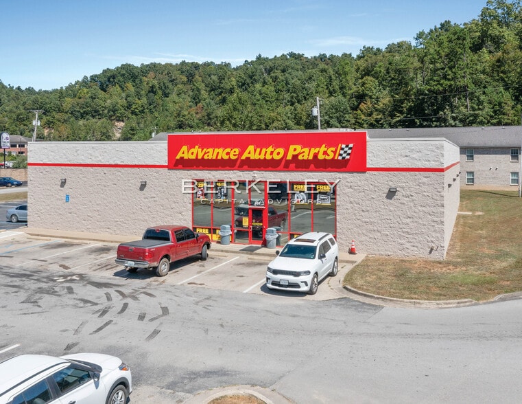 More Photos Of 400 E Mountain Pky, Salyersville Freestanding For Sale