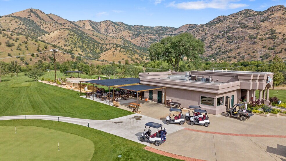 More Photos Of 41117 Sierra Dr, Three Rivers Golf Course Driving Range For Sale