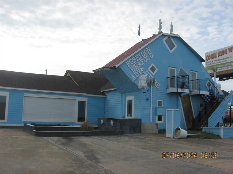 Primary Photo Of 3500 N I 35 Service Rd, Oklahoma City Restaurant For Sale