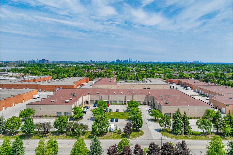 More Photos Of 4181 Sladeview Cres, Mississauga Unknown For Lease