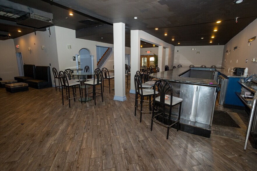 More Photos Of 527-529 William St, East Orange Restaurant For Sale