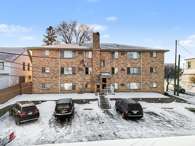 More Photos Of 1721 7th St E, Saint Paul Apartments For Sale