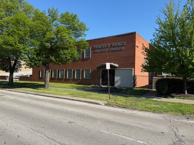 More Photos Of 12001 Shaker Blvd, Cleveland Medical For Sale