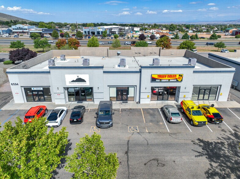 More Photos Of 6616 E 2nd St, Prescott Valley Storefront For Sale