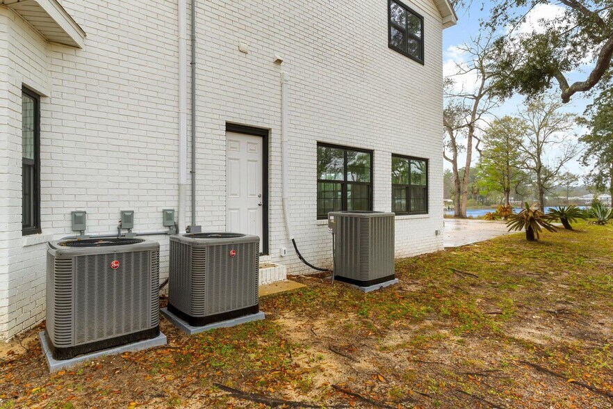 More Photos Of 680 Mallet Bayou Rd, Freeport Lodge Meeting Hall For Sale