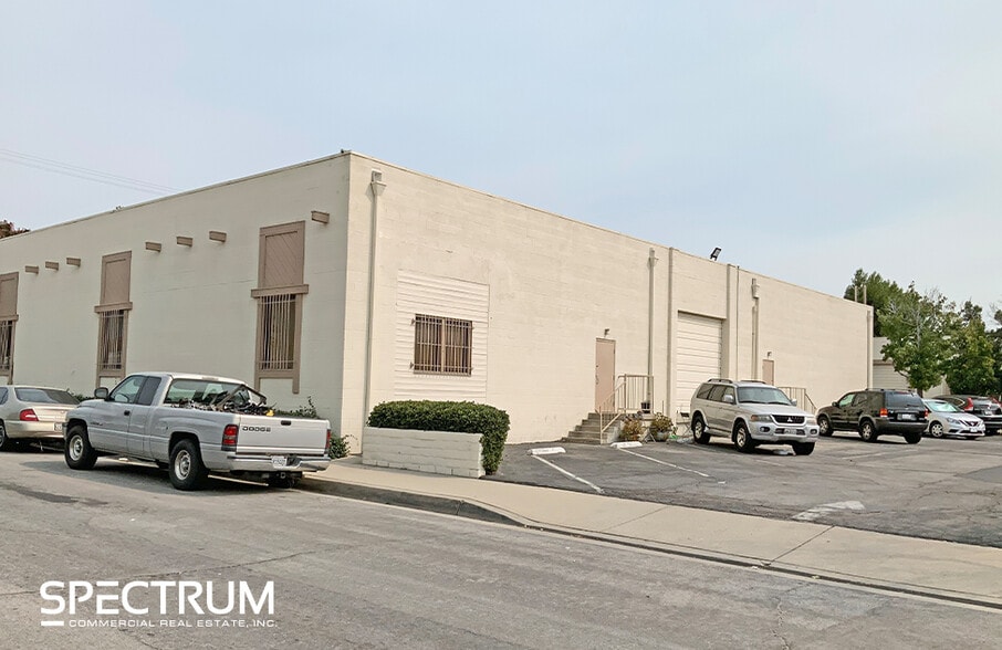 More Photos Of 26881-26883 Ruether Ave, Santa Clarita Industrial For Lease